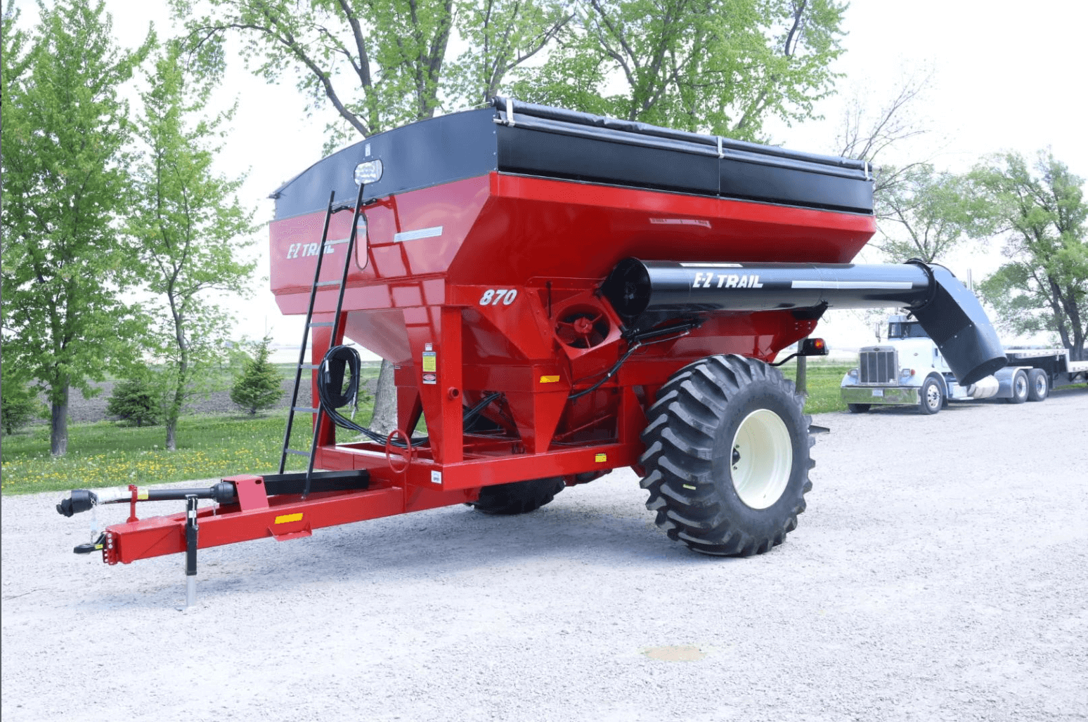 2026 E-Z TRAIL 870